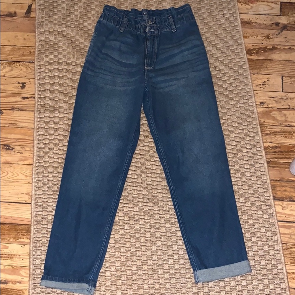 High waist jeans
